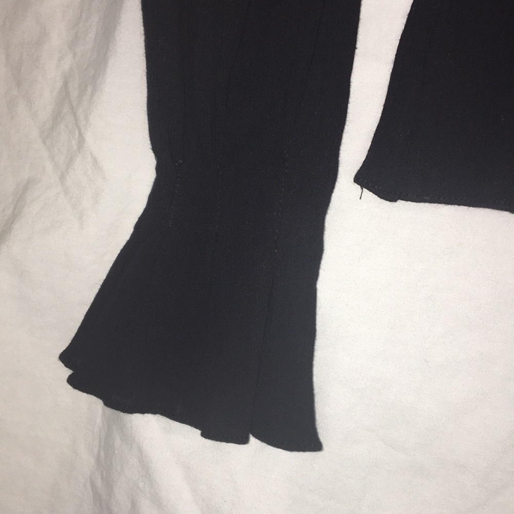 Anthropologie Moon River Black Ruffle Bell Slv XSP - Picture 4 of 6